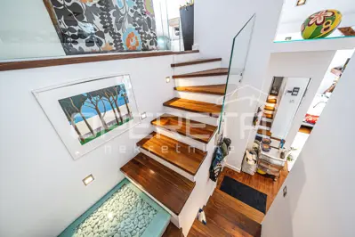 Stan 134 m², Črnomerec - dvoetažni, terasa i sauna - 13