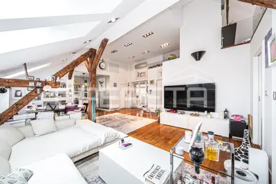 Stan 134 m², Črnomerec - dvoetažni, terasa i sauna