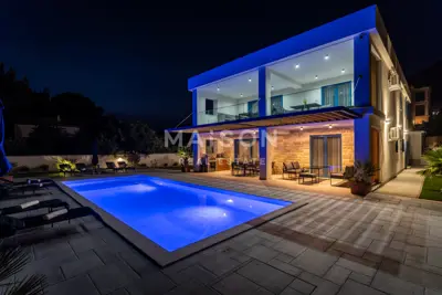 RAB, moderne Villa mit atemberaubendem Panoramablick - 2
