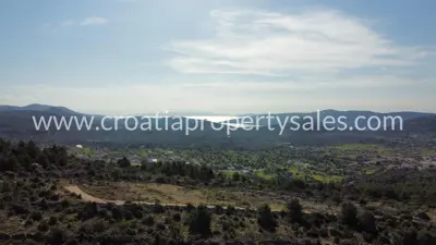 Zemljište, Trogir, 21 000 m², 175 000 €