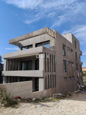 Zadar - Okolica, Petrčane - Gebäude 444,3 m², 240 m vom Meer