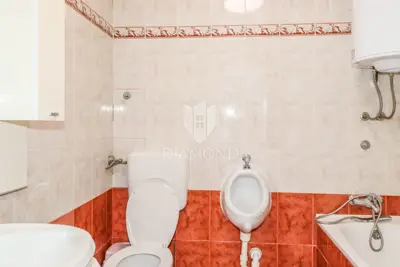 Stan 71 m², Rovinj centar - potpuno renoviran - 11