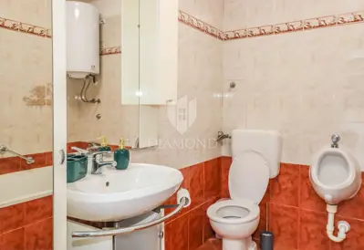 Stan 71 m², Rovinj centar - potpuno renoviran - 10
