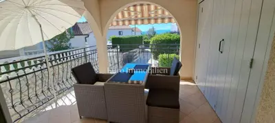 Top location - two apartments near the beach! - 2