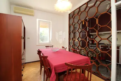Stan, Rijeka Krimeja, trosoban s balkonom i pogledom na more - 8
