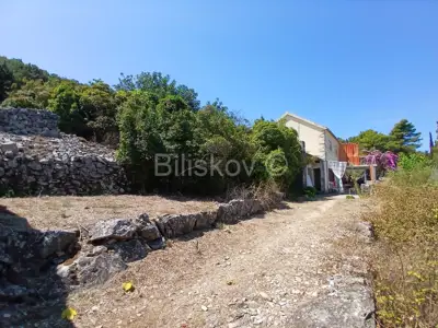 Grundstück 670 m², Kneža auf Korčula, 1. Reihe am Meer - 6