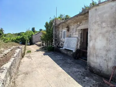 Grundstück 670 m², Kneža auf Korčula, 1. Reihe am Meer - 5