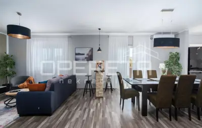 Istra, Višnjan okolica- etaža kuće s tri spavaće sobe - najam - 2