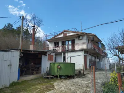 Buzet, prodaja, kuća na brežuljku, parcela 2400 m² - 10