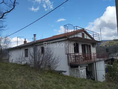 Buzet, prodaja, kuća na brežuljku, parcela 2400 m² - 6