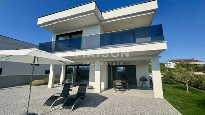 Villa 197 m², Krk - Meerblick und ruhige Lage - 3
