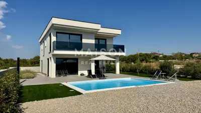 Villa 197 m², Krk - Meerblick und ruhige Lage