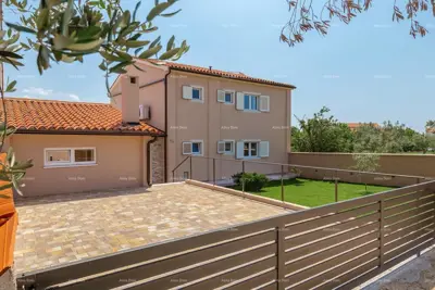 Villa 180 m², Fažana - ruhige Lage in der Nähe von Pula