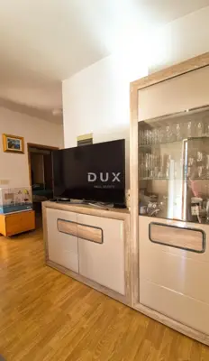 House 180 m², Gornji Karin - 180 m from the sea and beach - 3