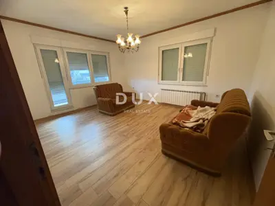 House 300 m², Donja Dubrava - commercial space and garage for 2 cars - 3