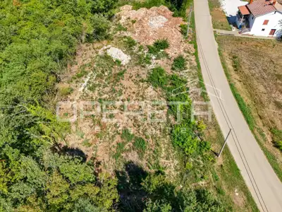 Building plot 1,225 m², Kringa - peaceful Istrian surroundings - 2