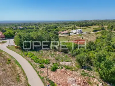 Building plot 1,225 m², Kringa - peaceful Istrian surroundings - 3