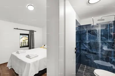 Prodaja prelijepe kamene kuće s bazenom, Baderna, Poreč! - 21