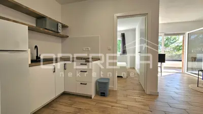 House 170 m², Vir - quiet location next to the green belt - 20