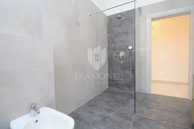 Villa 177 m², Svetvinčenat - bazen i okućnica - 18