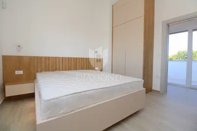Villa 177 m², Svetvinčenat - bazen i okućnica - 21
