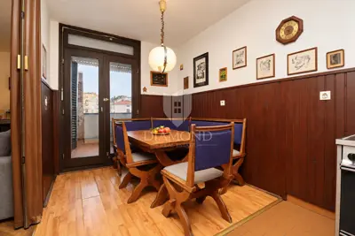 Stan 74 m², Pula Centar - dvije spavaće sobe i terasa - 4