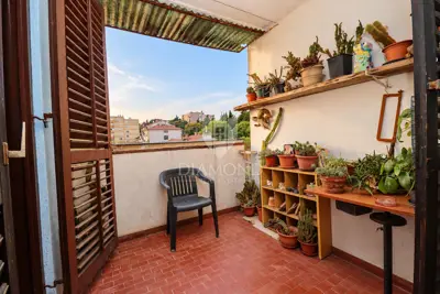 Stan 74 m², Pula Centar - dvije spavaće sobe i terasa - 5