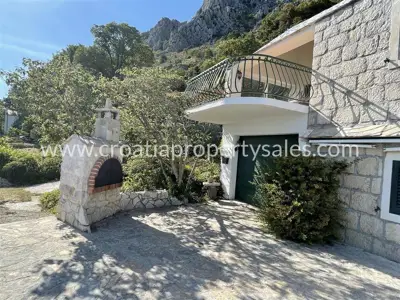 Stone house 130 m², Omiš, panoramic view - 11
