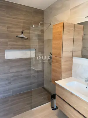 House for sale in Poreč, 207 m² - 11