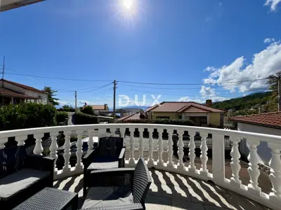 Haus 392 m², Bregi - Meerblick und 6 Wohnungen