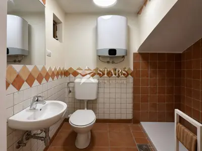 Kuća 300 m², Mrkopalj - novogradnja s 4 apartmana - 18