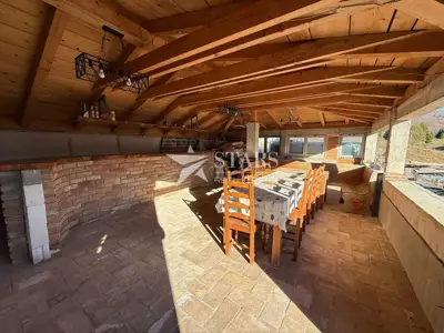 Kuća 300 m², Mrkopalj - novogradnja s 4 apartmana - 3