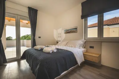Haus zum Kauf in Umag, 210 m² - 21
