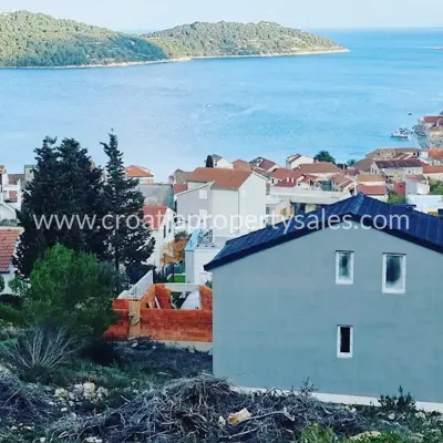 Kuća 130 m², Vis - pogled na more i luku - 13