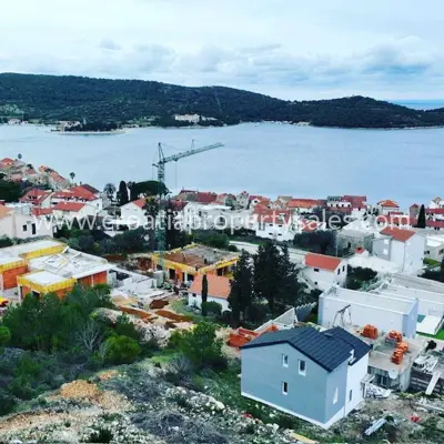 Kuća 130 m², Vis - pogled na more i luku - 3
