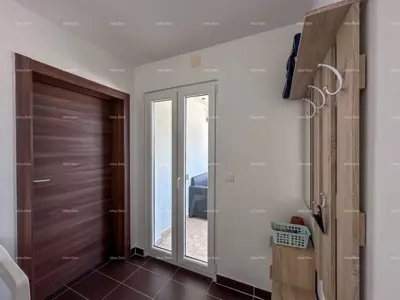 Haus mit zwei Wohnungen, Valbandon, Garage und Parkplatz auf dem Grundstück - 3