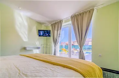 Kuća 226 m², Fažana okolica - blizu mora i sadržaja - 16
