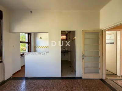 MATULJI, CENTAR - Gelegenheit - Etage zur Anpassung mit hohen Decken, - 10