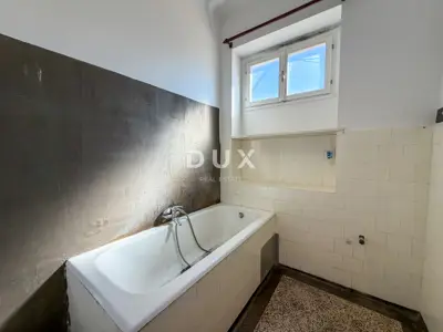MATULJI, CENTAR - Gelegenheit - Etage zur Anpassung mit hohen Decken, - 16