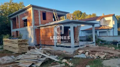 Kuća 166 m², Vržnaveri, bazen i dvije terase - 6