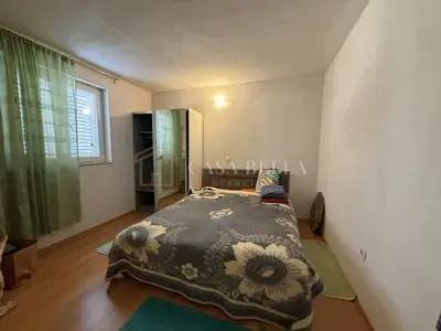 Apartment house, Novi Vinodolski, 292 m² and 3 parking spaces - 14
