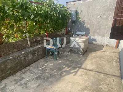 RIJEKA, ČAVLE - detached house + 4,000 m² BUILDING LAND! PR - 5