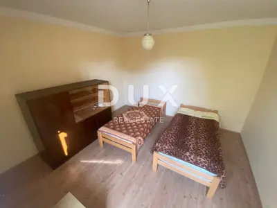 RIJEKA, ČAVLE - detached house + 4,000 m² BUILDING LAND! PR - 12