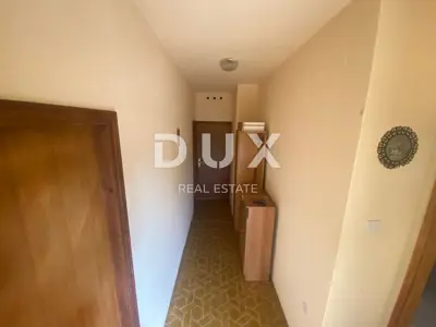 RIJEKA, ČAVLE - detached house + 4,000 m² BUILDING LAND! PR - 11