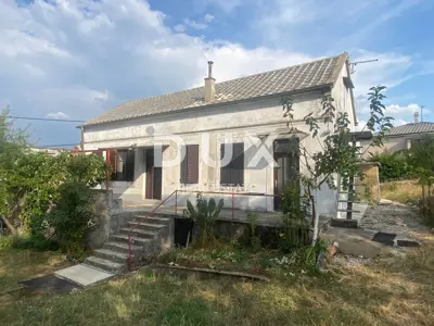 RIJEKA, ČAVLE - detached house + 4,000 m² BUILDING LAND! PR