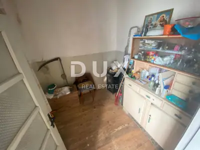 RIJEKA, ČAVLE - detached house + 4,000 m² BUILDING LAND! PR - 20