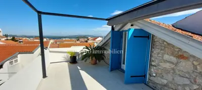 Stone house, Murter - sea view and inner courtyard - 2