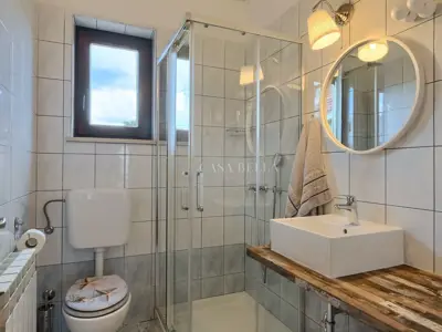 Barban -šarmantna villa blizu mora sa saunom, jacuzziem, bazenom te vez - 12