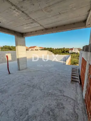 ZADAR, VRSI - Spacious penthouse with five bedrooms, rooftop terrace - 11