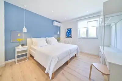 Villa 180 m², Kaštel Novi, Pool und Gartenmöbel - 9
